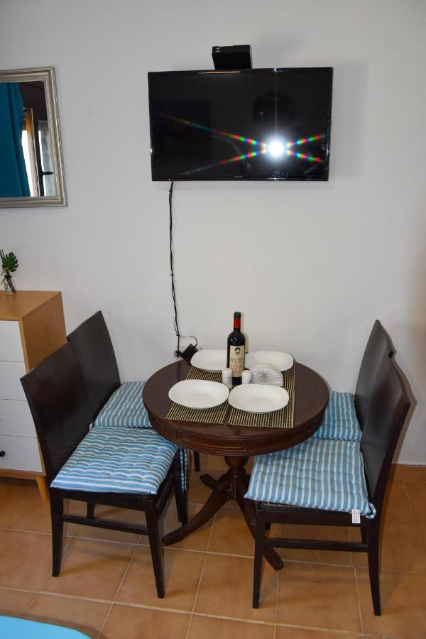 Afrodites Residence Триопетра Екстериор снимка